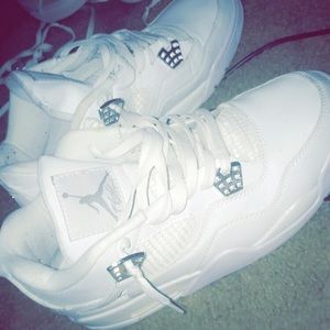 Air JORDAN pure money 4s